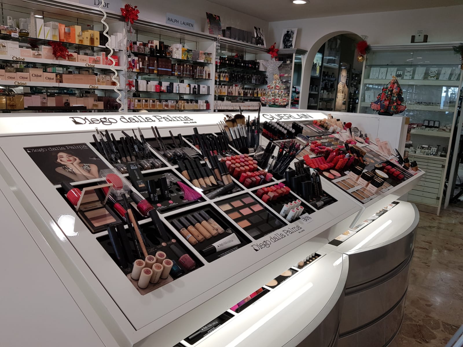 Espositori make up per Profumerie – Panicali Associati